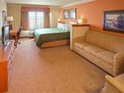 фото отеля Country Inn & Suites Portage