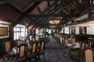 фото отеля Heartland Hotel Cotswold
