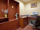 фото отеля Holiday Inn Express Hotel & Suites Farmington Hills