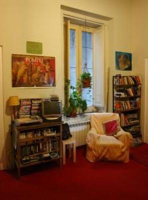 фото отеля 6 Small Rooms