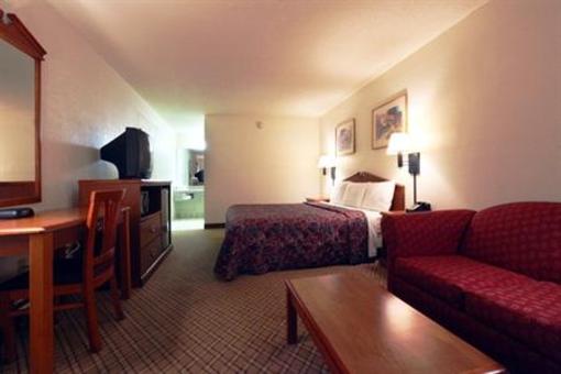 фото отеля Americas Best Value Inn Carlisle