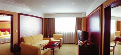 фото отеля New World Hotel