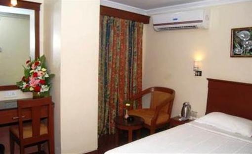фото отеля Hotel Comfort Chennai