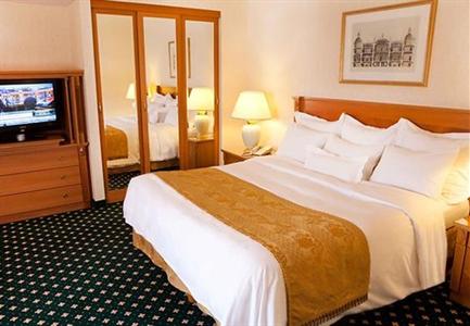 фото отеля JW Marriott Bucharest Grand Hotel