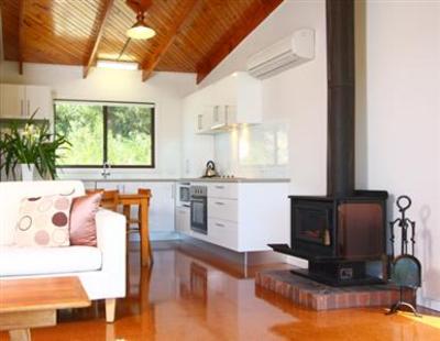 фото отеля Johanna Seaside Cottages