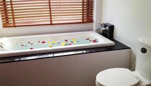 фото отеля Khum Laanta Resort