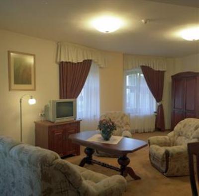 фото отеля Hotel Mlyn Biblioteka