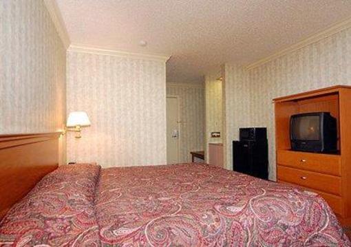 фото отеля Econo Lodge Allentown