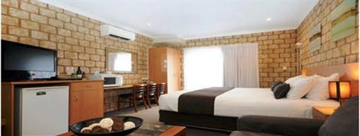фото отеля Great Divide Motor Inn