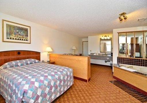 фото отеля Econo Lodge Inn And Suites Madras