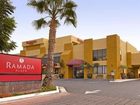 фото отеля Ramada Plaza Hotel Anaheim Area
