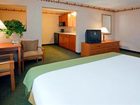 фото отеля Holiday Inn Express Hotel and Suites Winner