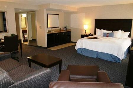 фото отеля Hampton Inn Doylestown