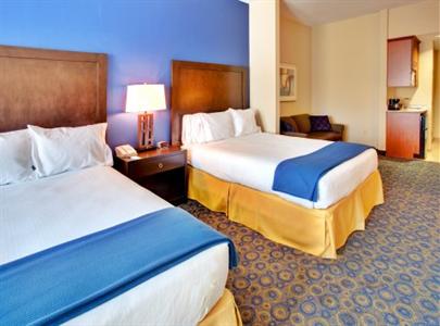 фото отеля Holiday Inn Express Hotel & Suites Lake Elsinore