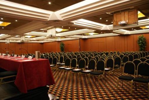 фото отеля Ramada Naples City Centre