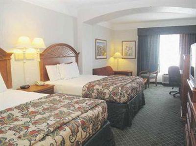 фото отеля La Quinta Inn Suites