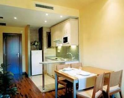 фото отеля Gietsa Apartments Vallirana