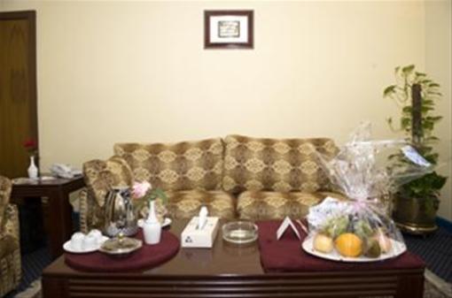 фото отеля Makarim Tabuk Hotel
