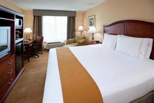 фото отеля Holiday Inn Express Hotel & Suites Branchburg