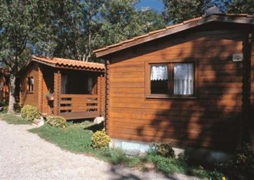 фото отеля Hostal Els Roures Sant Pau de Seguries