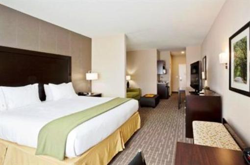 фото отеля Holiday Inn Express Hotel & Suites Hays