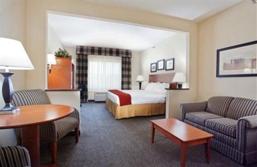 фото отеля Holiday Inn Express Hotel & Suites Vernal
