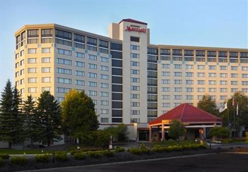 фото отеля Marriott Oak Brook Hills Resort