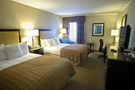 фото отеля DoubleTree by Hilton Hotel Wilmington