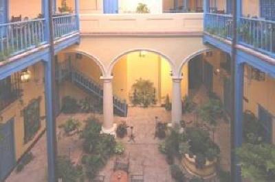 фото отеля Hostal Beltran de Santa Cruz