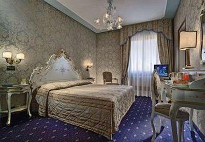 фото отеля Hotel Carlton on the Grand Canal