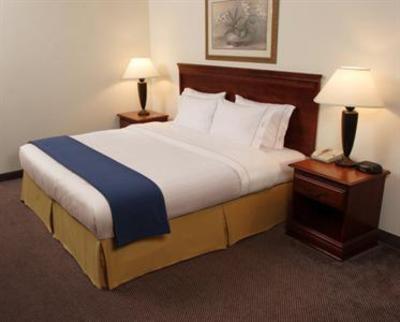 фото отеля Holiday Inn Express Hotel & Suites Monroe