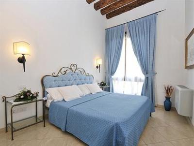 фото отеля Locanda Alla Vite Dorata Venice