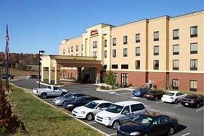 фото отеля Hampton Inn & Suites Sevierville @ Stadium Drive