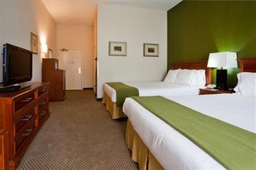 фото отеля Holiday Inn Express & Suites Dublin