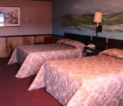 фото отеля Village Inn Motel Lovingston
