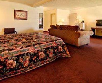 фото отеля America's Best Inn & Suites Fort Smith
