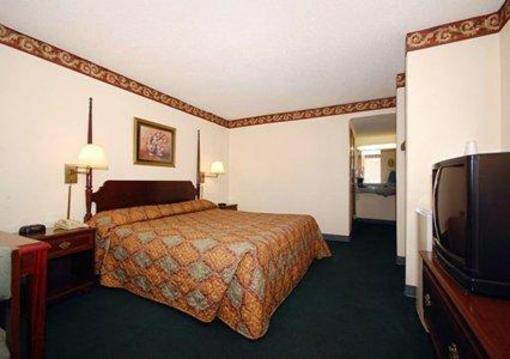 фото отеля Rodeway Inn & Suites Smyrna (Tennessee)