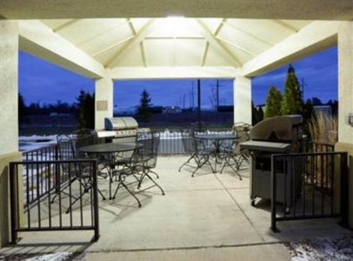 фото отеля Candlewood Suites Rothschild