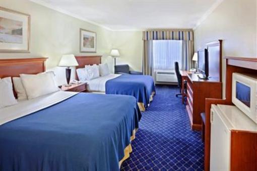 фото отеля Holiday Inn Express Yakima