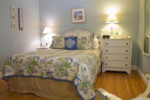 фото отеля Mango Inn Bed and Breakfast
