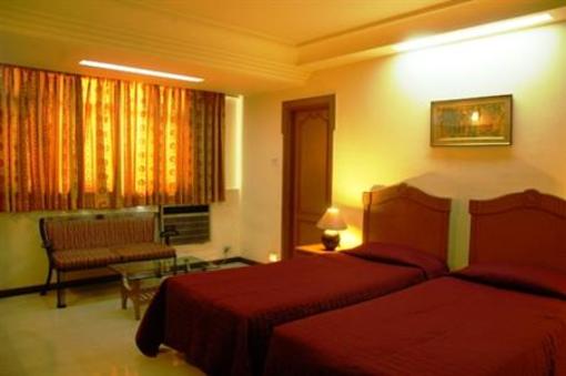 фото отеля Park Palace Hotel Kolkata
