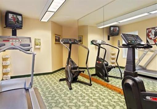 фото отеля TownePlace Suites Tallahassee North Capital Circle