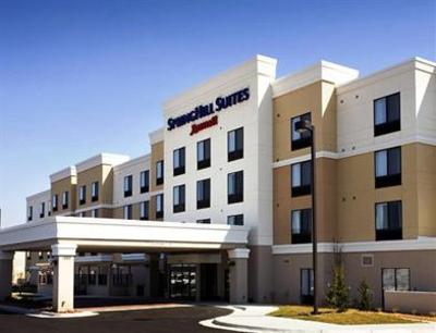 фото отеля SpringHill Suites Wichita East at Plazzio