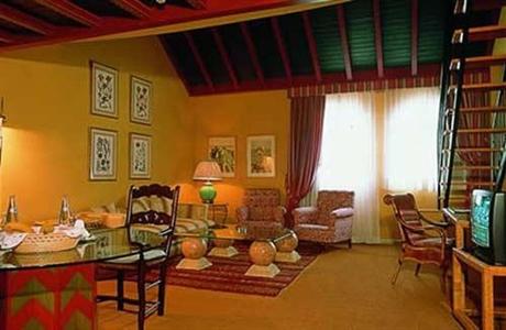 фото отеля Gran Hotel Solucar