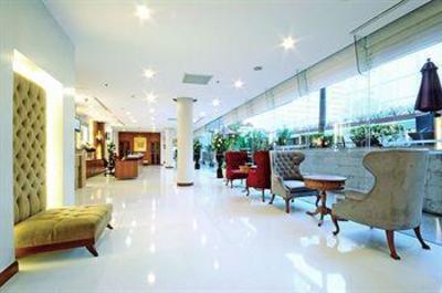фото отеля Centre Point Saladaeng
