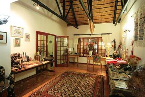 фото отеля Thatchings Guest House