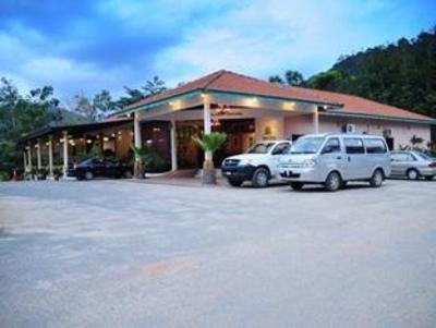 фото отеля Rainforest Resort Taman Negara