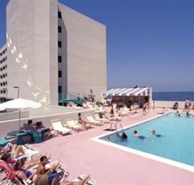 фото отеля Beach Quarters Resort