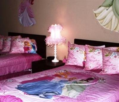 фото отеля Gladstone Inn & Suites