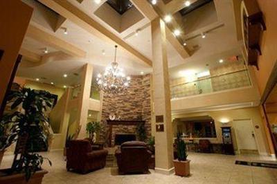 фото отеля Embassy Suites Temecula Valley Wine Country